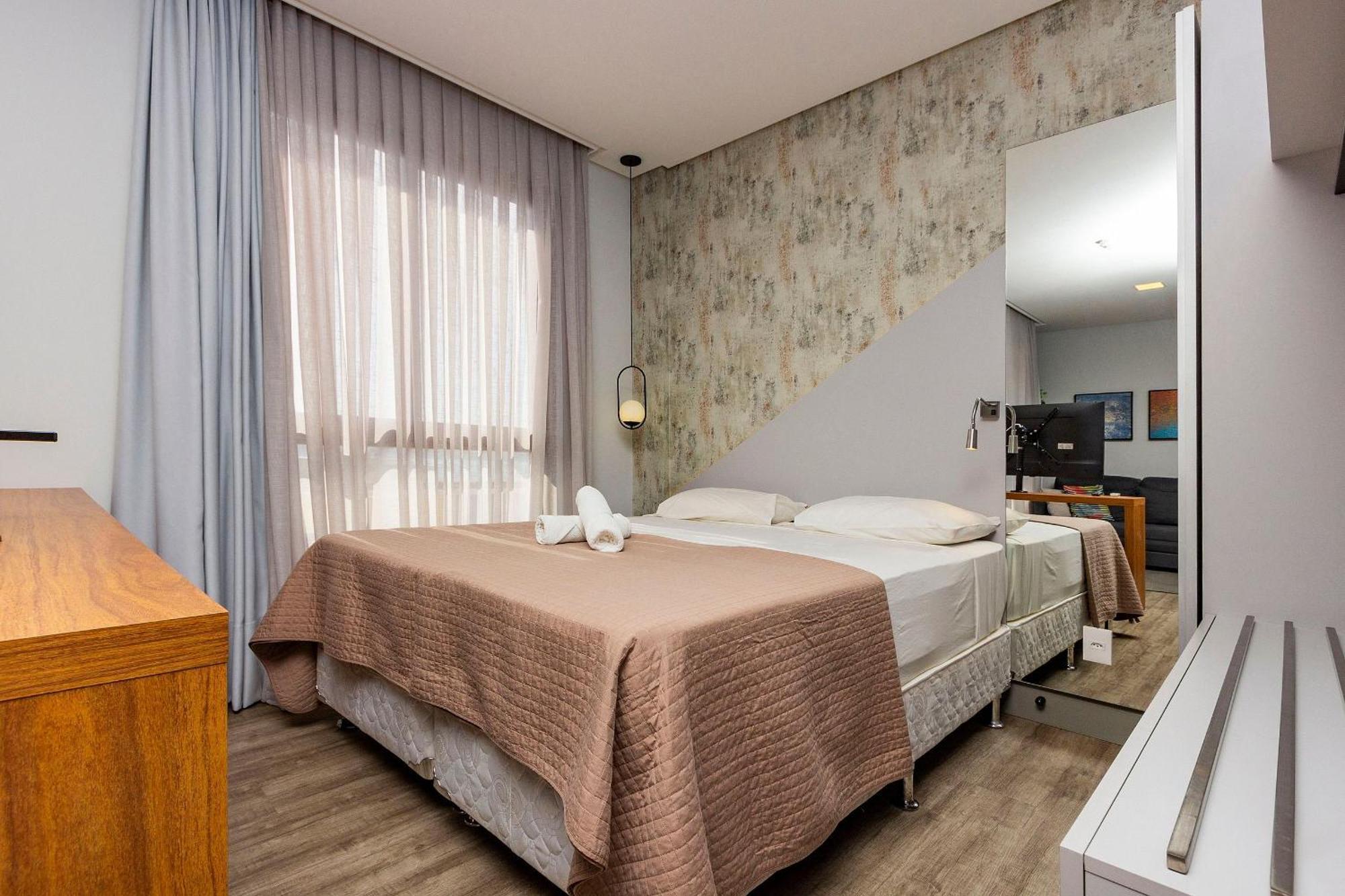 Aion Suites 303 - Lindo Apartamento Com Vista Para O Mar, A 60M Da Praia De Bombinhas, Com Piscina E Academia No Rooftop. Экстерьер фото